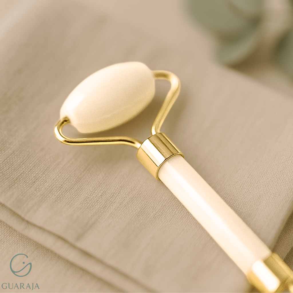 Gua Sha Roller + Pierre Jade Blanc